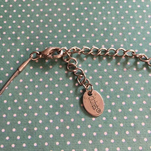 🌸3for$15 Four Leaf Clover Necklace - Picture 3 of 3